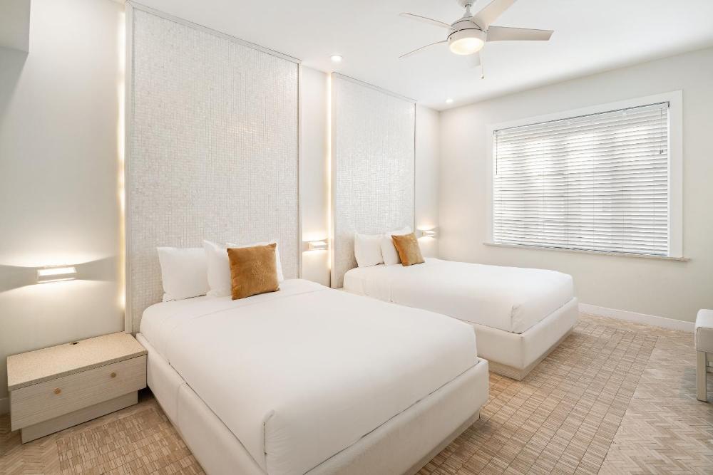Cardozo Double Room interior